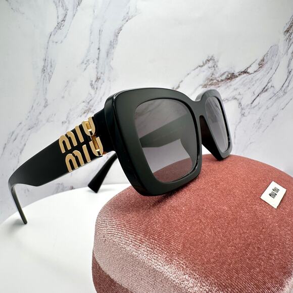 New MIU MIU Sunglasses Black Square Acetate Gold Metal Logo Italy Authentic - Picture 16 of 16